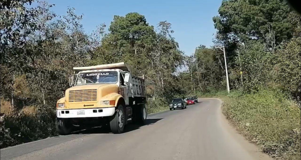 Se revisará carretera Acuaco-Cuetzalan tras accidentes registrados: Céspedes 